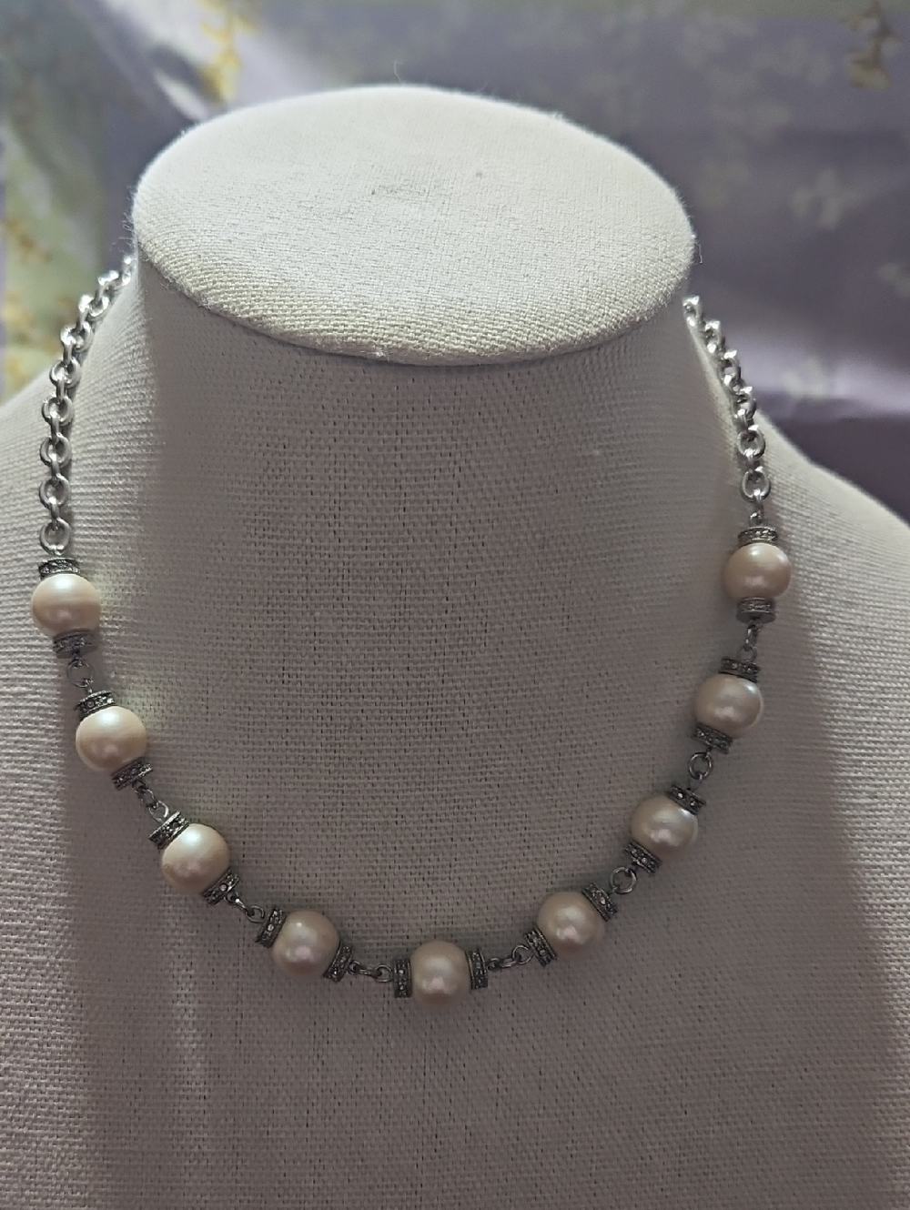 Trifari Pinkish Ivory Pearl Station Necklace with Silver-Tone Links